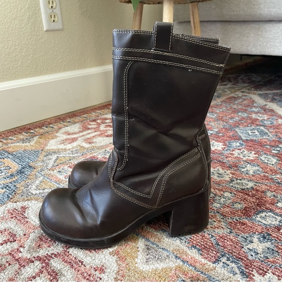 VTG Y2K NO BOUNDARIES CHUNKY FAUX LEATHER BOOT - Picture 8 of 8